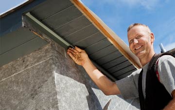 soffit installation Flukes Hole